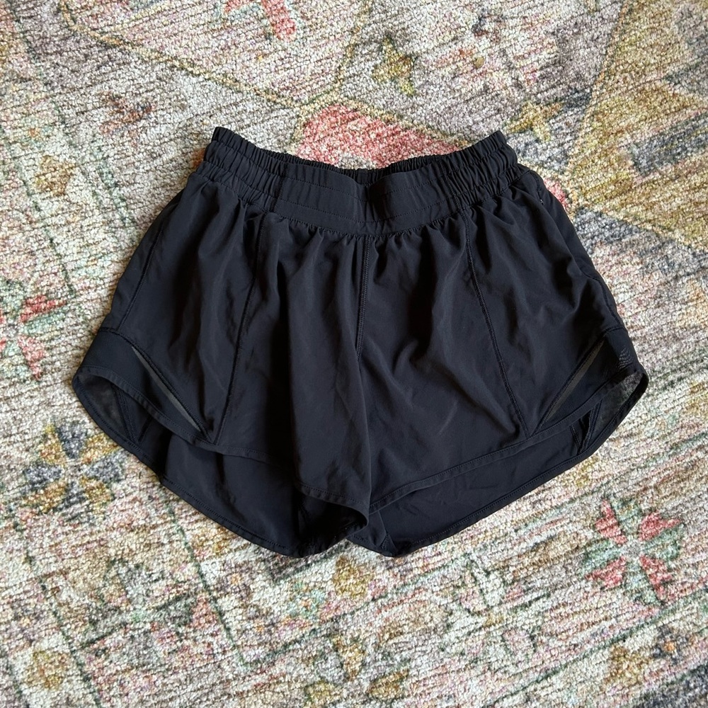 Lululemon Hotty Hot Shorts Size 4